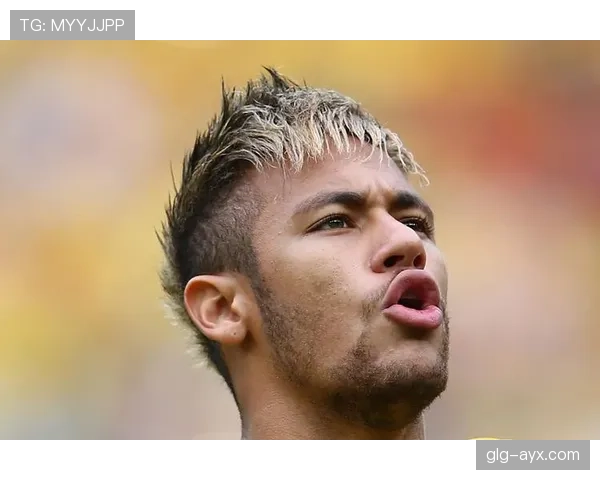 内马尔与C罗技术与效率对比：两种巨星路径的分化