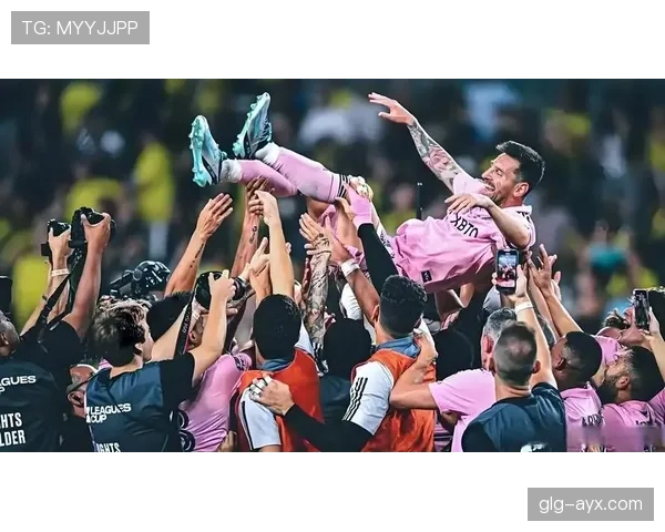 梅西又在超市买打折牛排？这自律程度真让人无语了